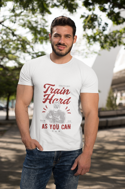 Camiseta Train Hard